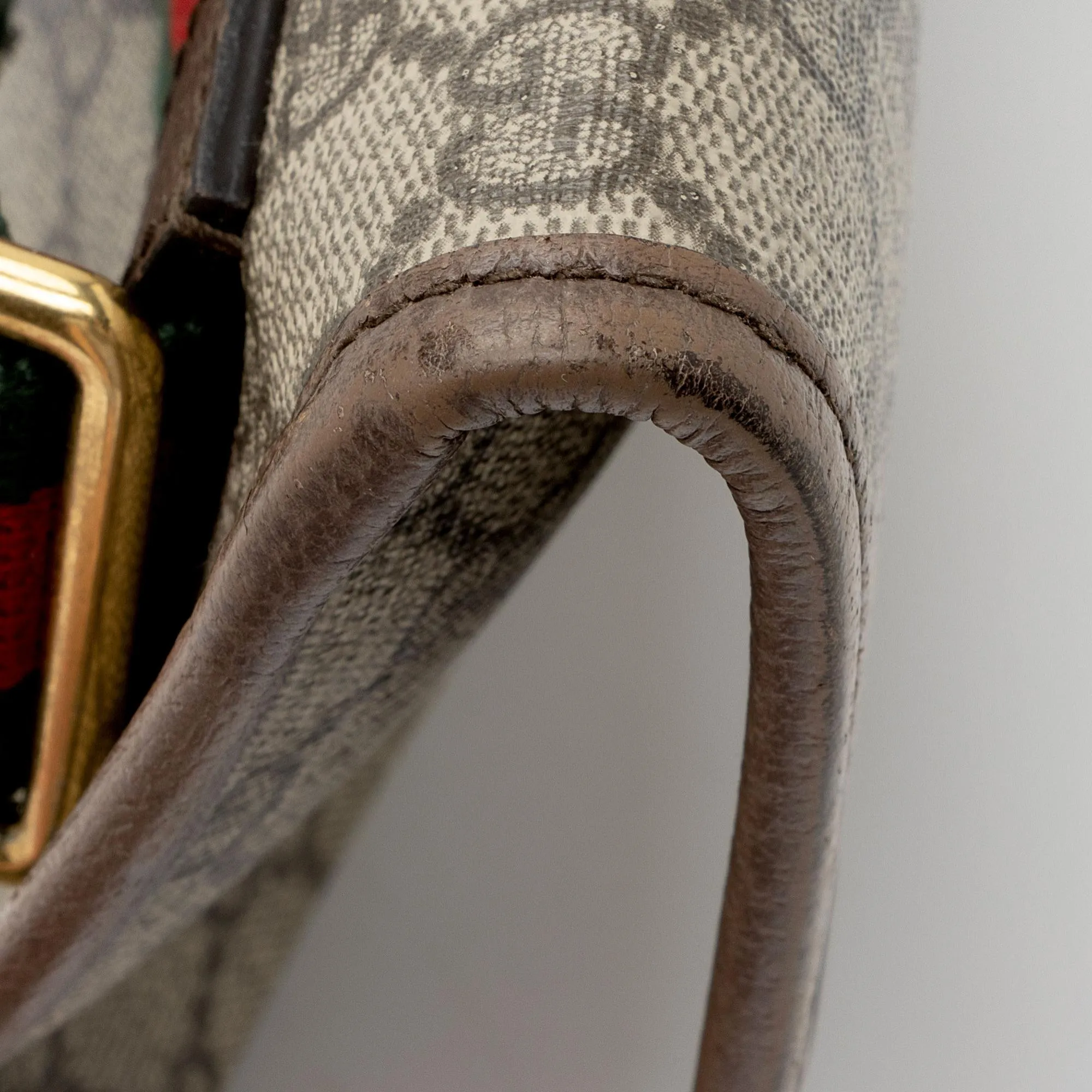 Gucci GG Supreme Neo Vintage Belt Bag (SHF-QVLZXx)
