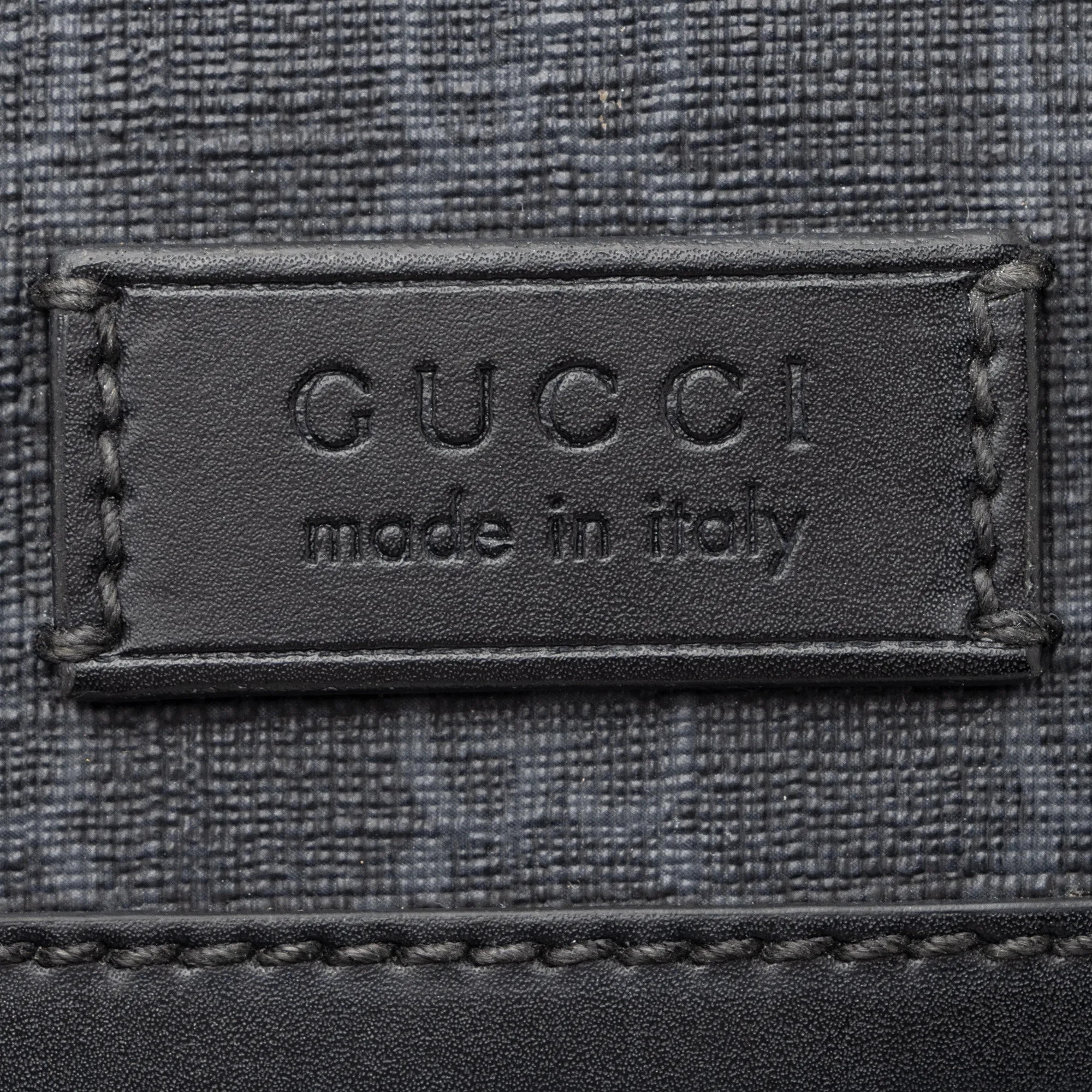 Gucci GG Supreme Small Messenger Bag (SHF-23641)