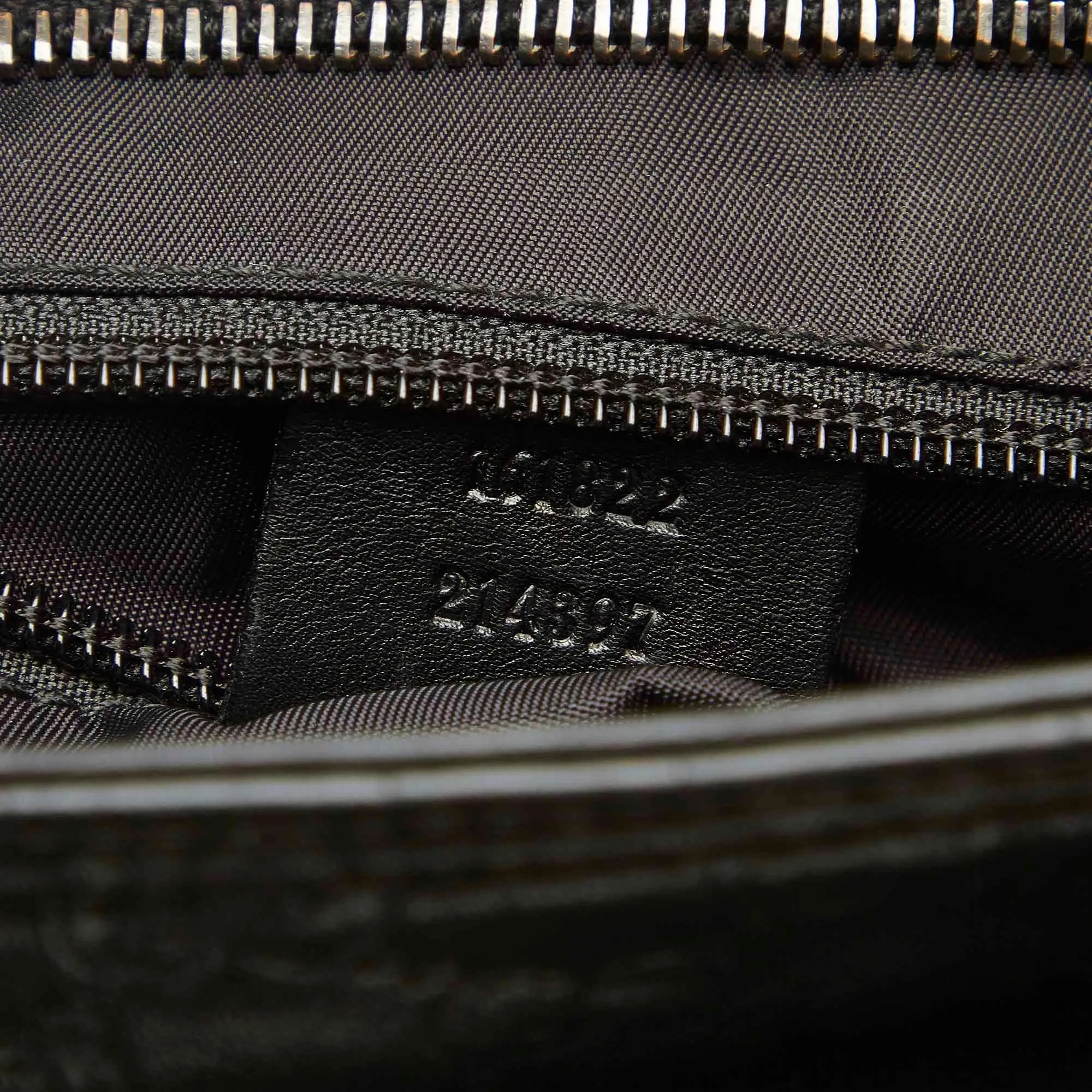 Gucci Guccissima Crossbody Bag (SHG-31679)