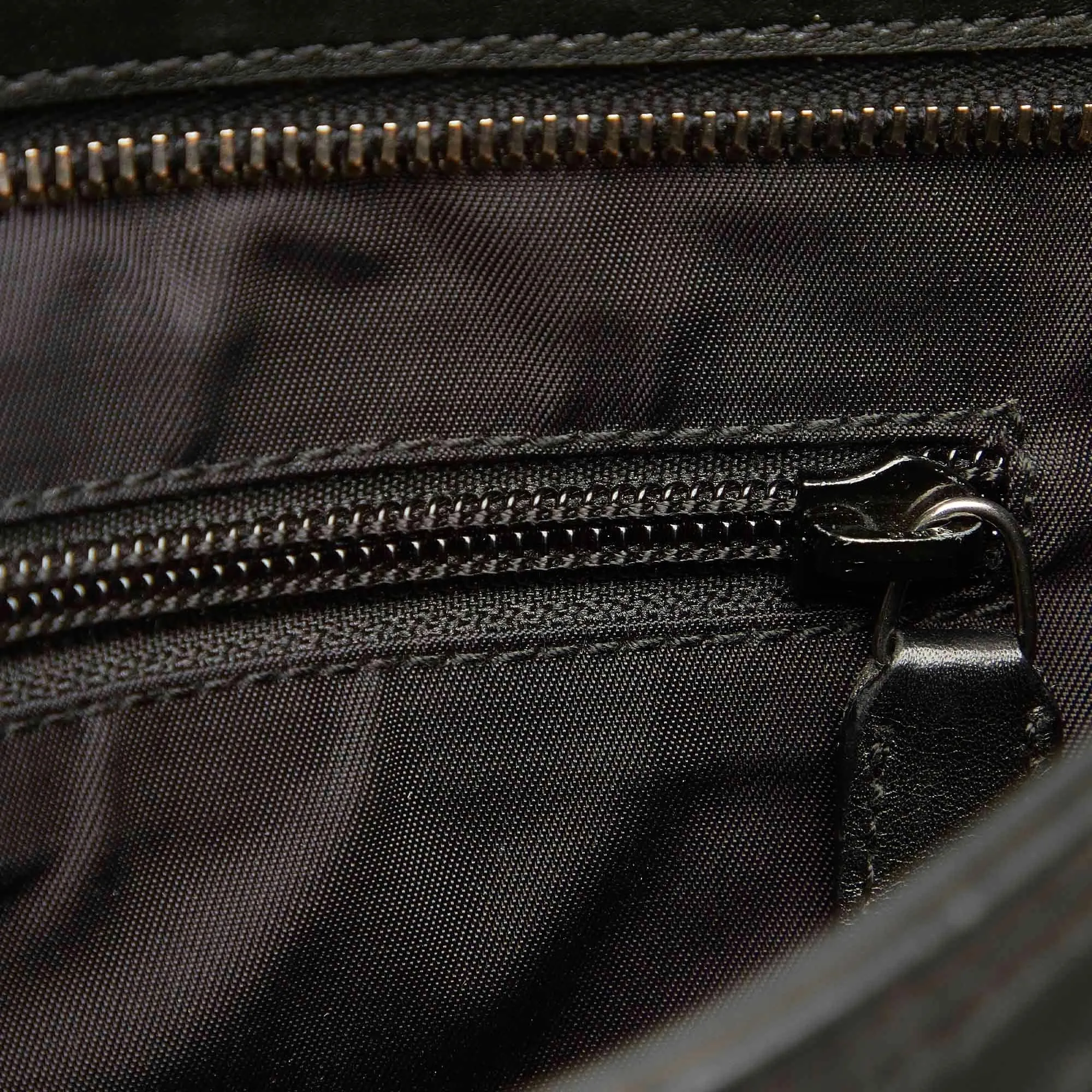 Gucci Guccissima Crossbody Bag (SHG-31679)