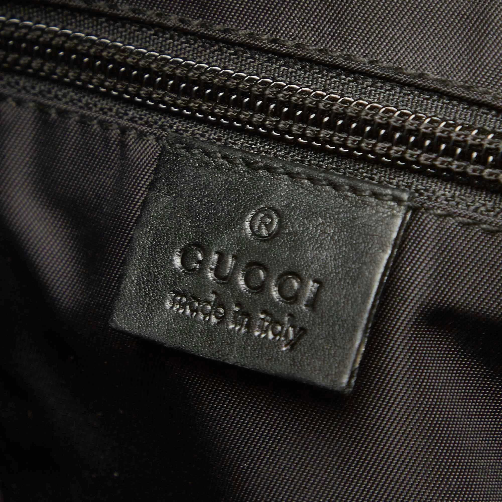 Gucci Guccissima Crossbody Bag (SHG-31679)