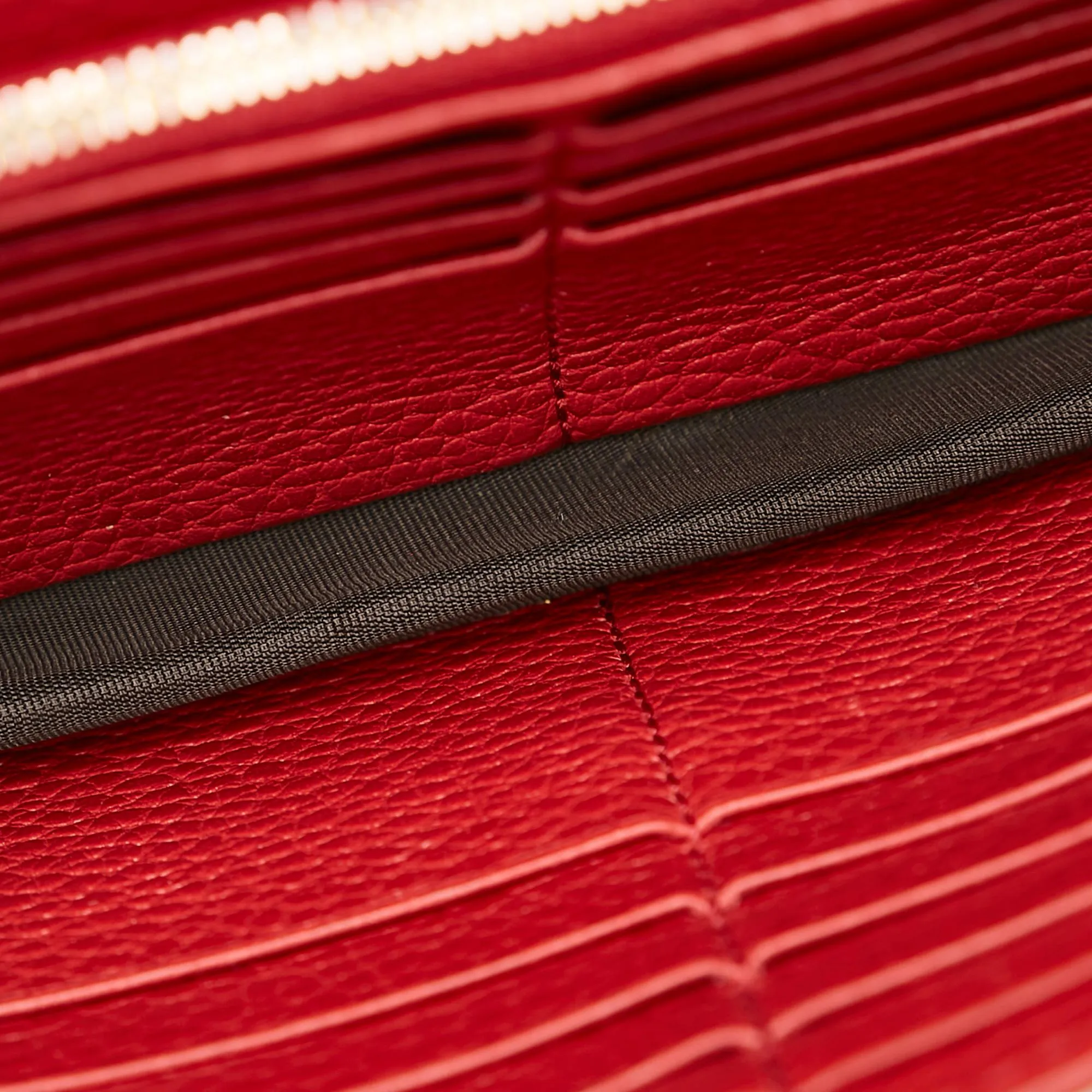 Gucci Interlocking G Wallet On Chain (SHG-35312)