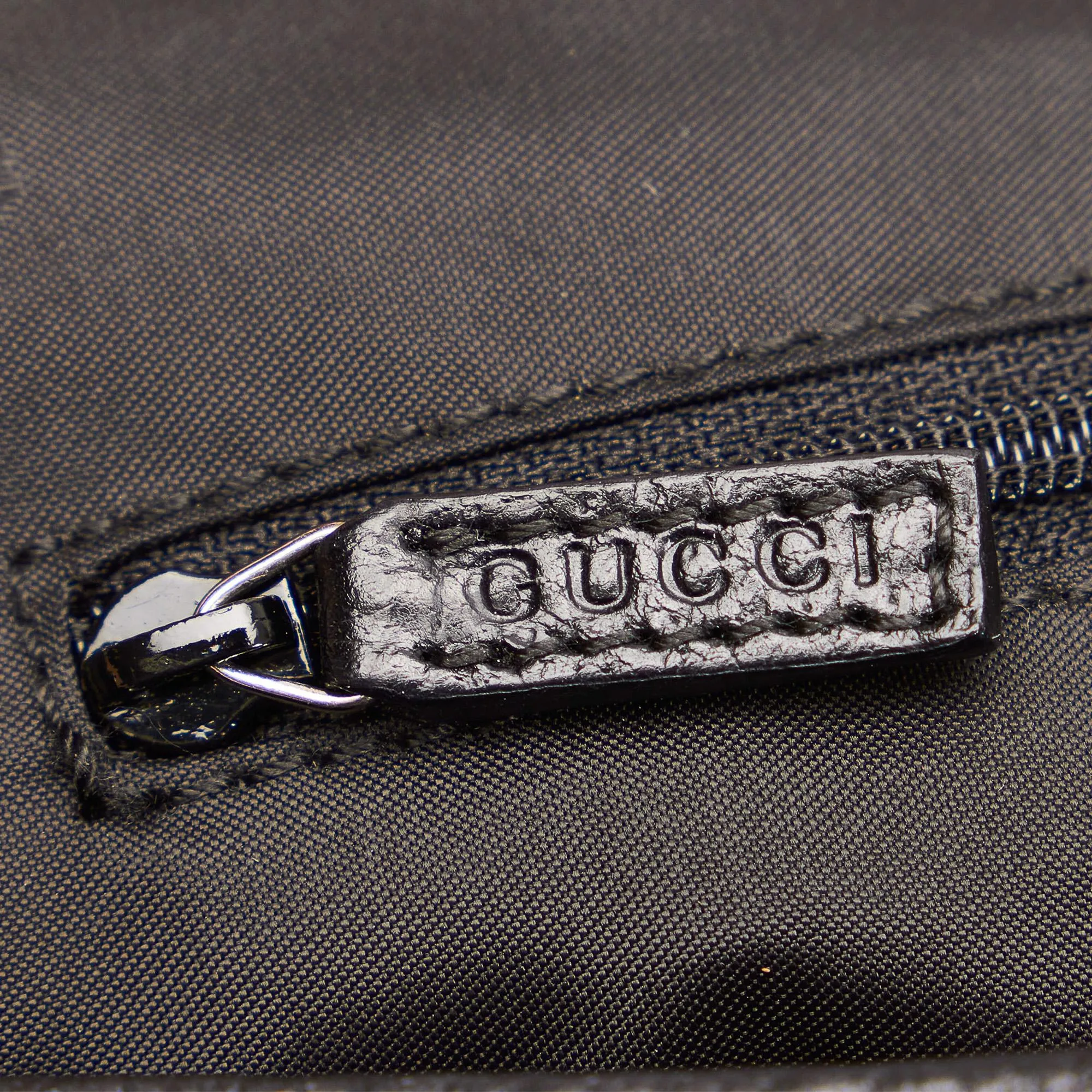 Gucci Jackie Canvas Shoulder Bag (SHG-32832)
