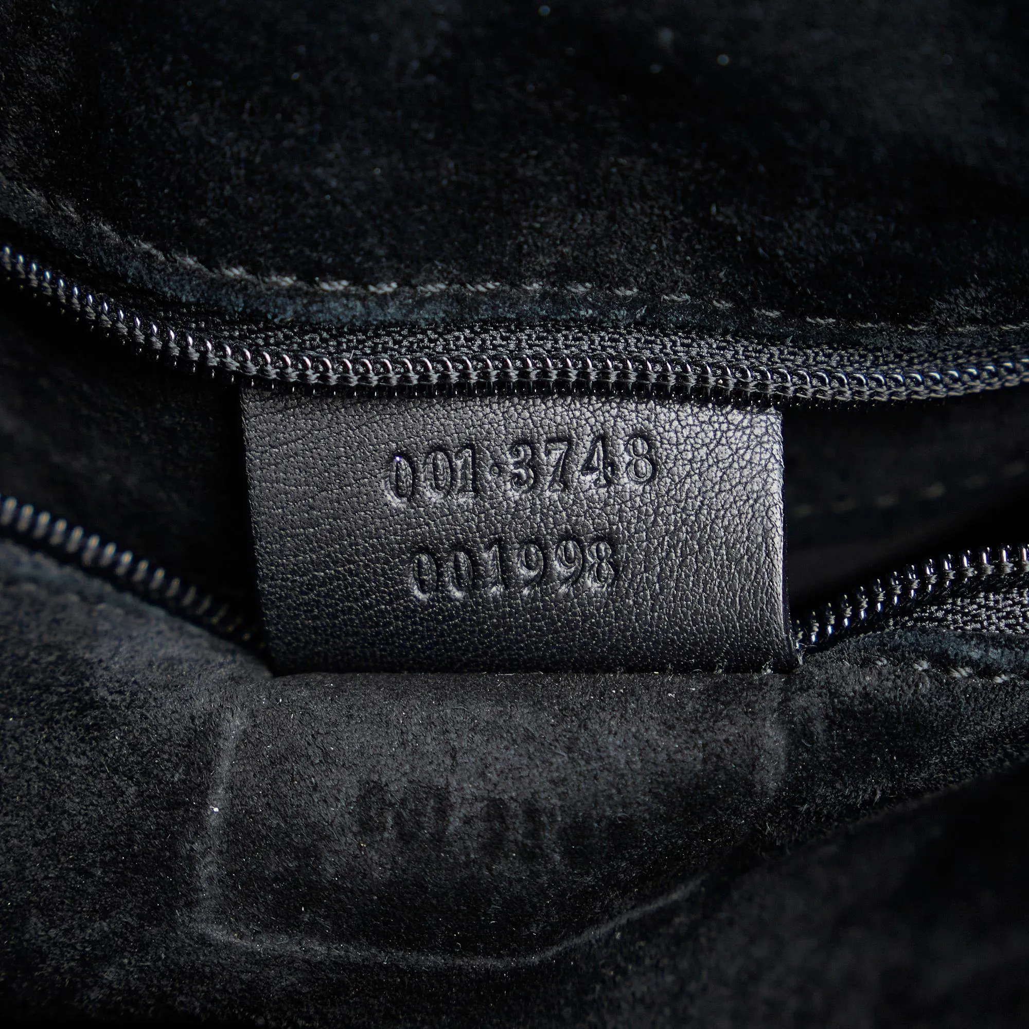 Gucci Leather Drawstring Shoulder Bag (SHG-RSAtpw)