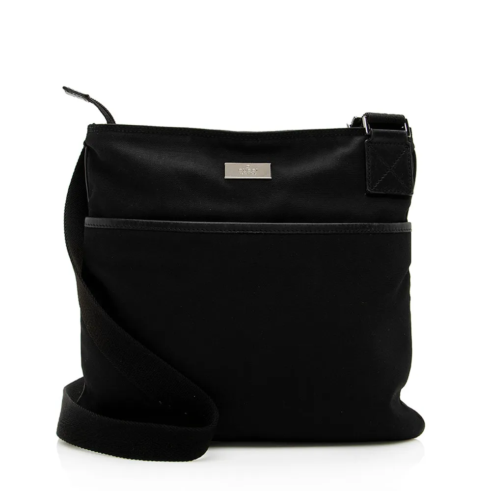 Gucci Nylon Messenger Bag (SHF-19463)