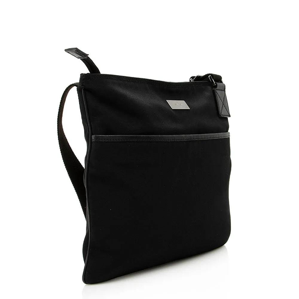 Gucci Nylon Messenger Bag (SHF-19463)