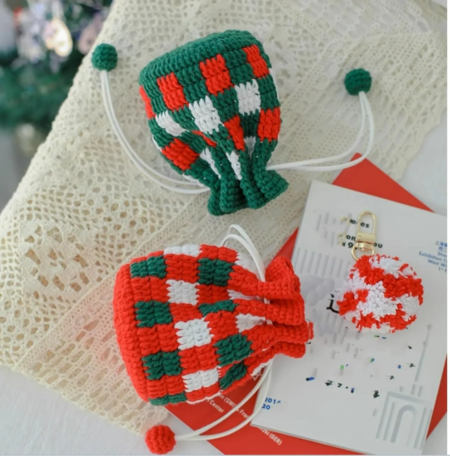 Hand-Woven Candy Bags Cute Creative Woolen Crochet Phone Bag Mini HandBags Purse