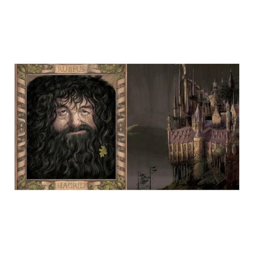 Harry Potter and the Chamber of Secrets: The Illustrated Edition (Harry Potter, Book 2)