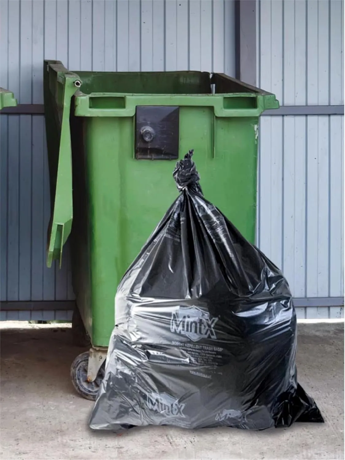 Mint-X Rodent Repellent Trash Bags, 1.7 Mil, Flat Seal, 47" Height x 43" Length, Black (Pack of 100) (MX4347STB)