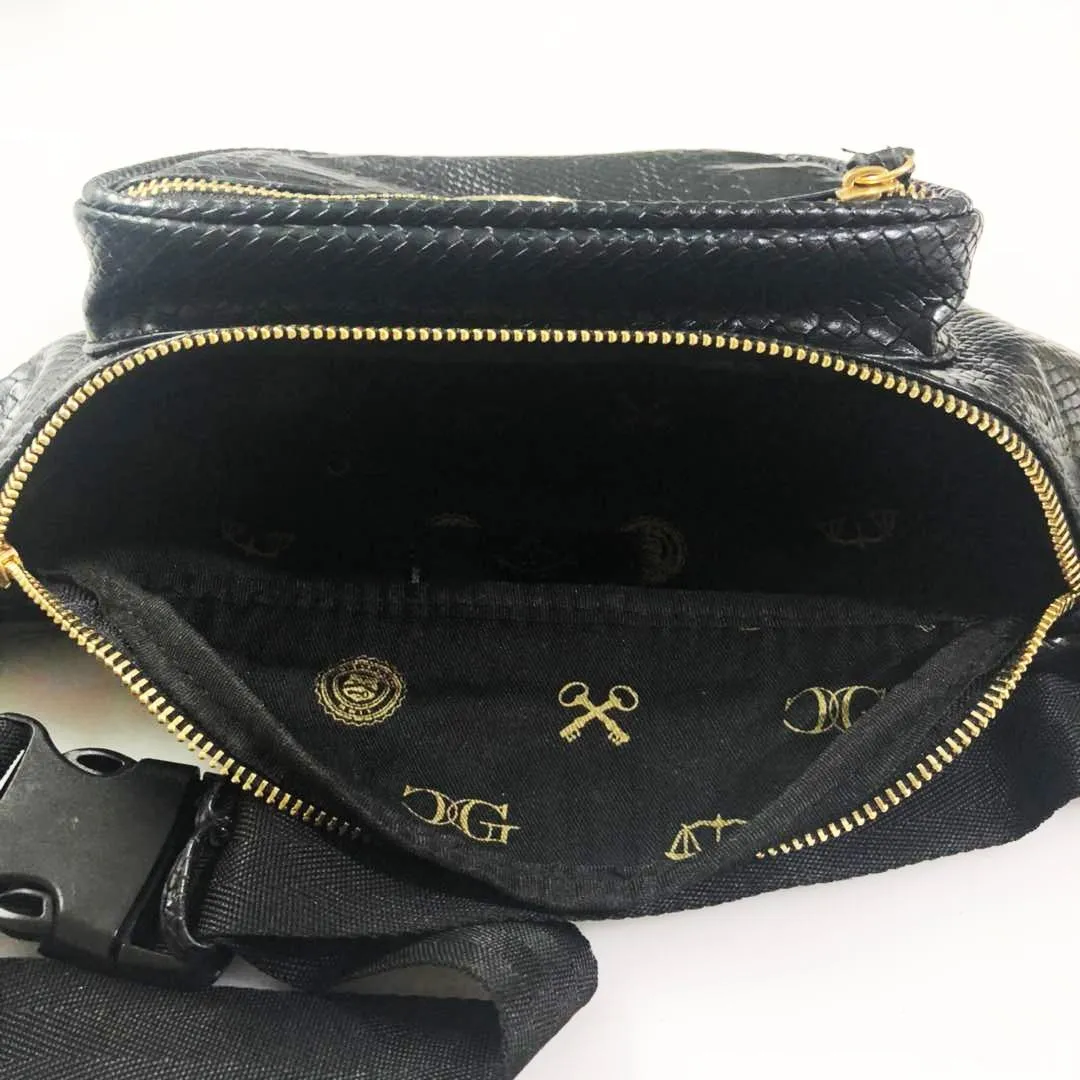 MONEY BAG: SNAKE