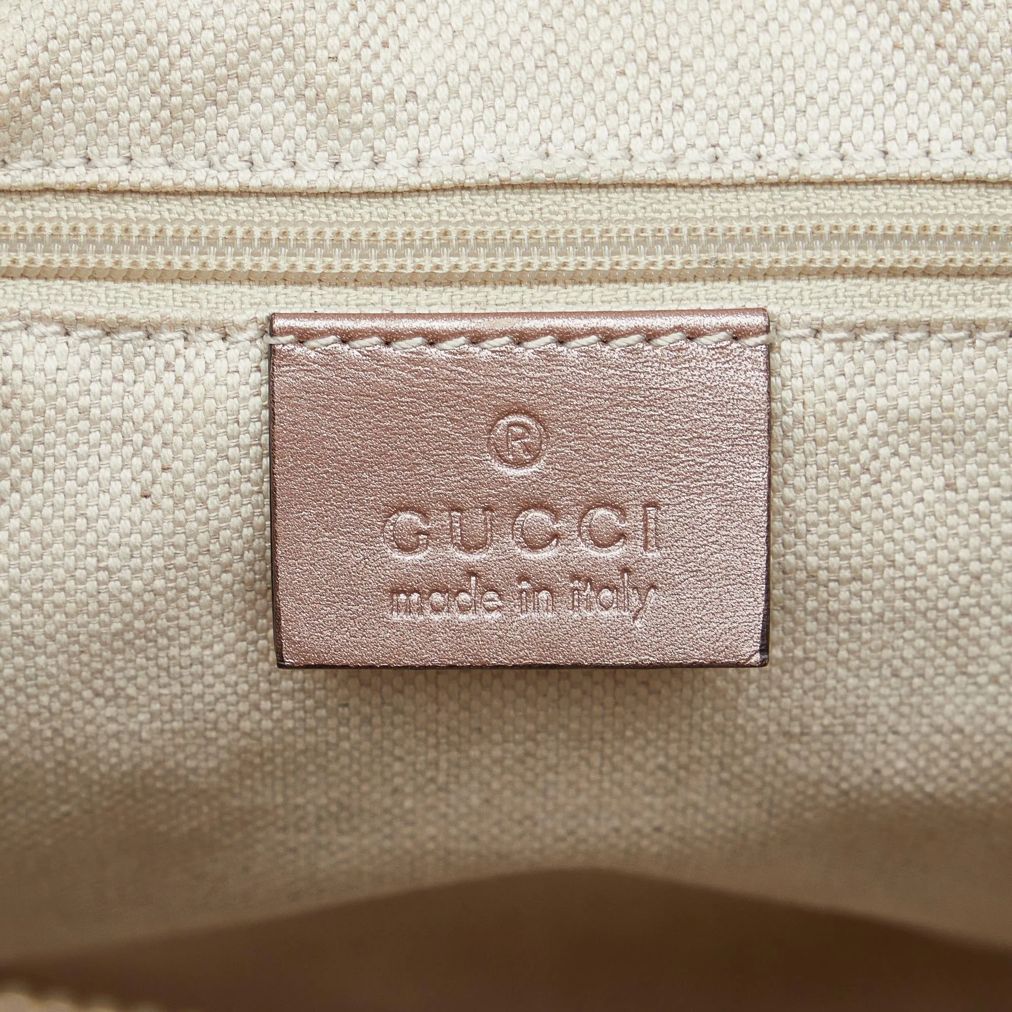 Multi-functional Gucci (SHG-NL2tIg) Sukey Sleek Satchel Microguccissima
