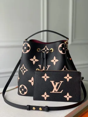 Optimized Bags 12807 - CC Bags Vuitton Louis - Sleek and smooth