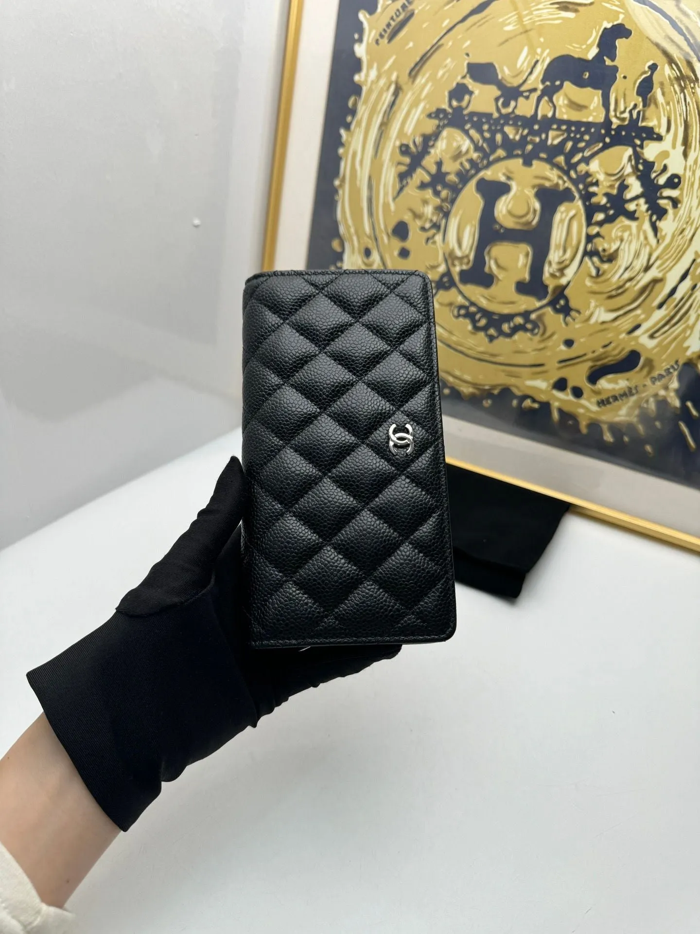 Preloved chanel wallet black 109960