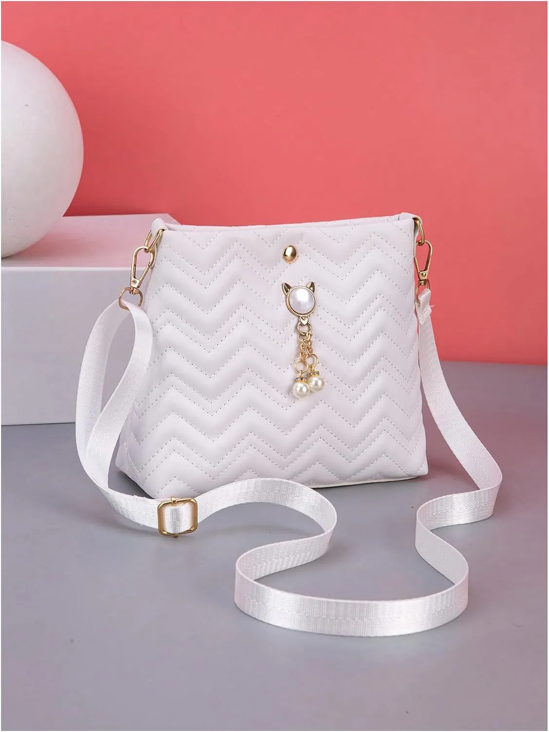 QWINEE Women's Quilted Crossbody Bag Faux Pearl Handbag Shoulder Bags with Adjustable Strap