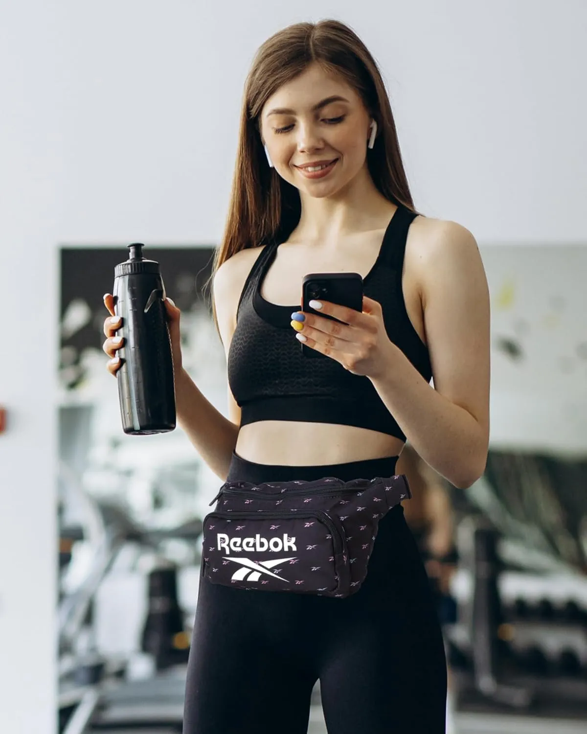 Reebok Fanny Pack - Lightweight Stylish Crossbody Waist Belt Bags for Women and Men with Adjustable Strap, Size One Size, Davis Black