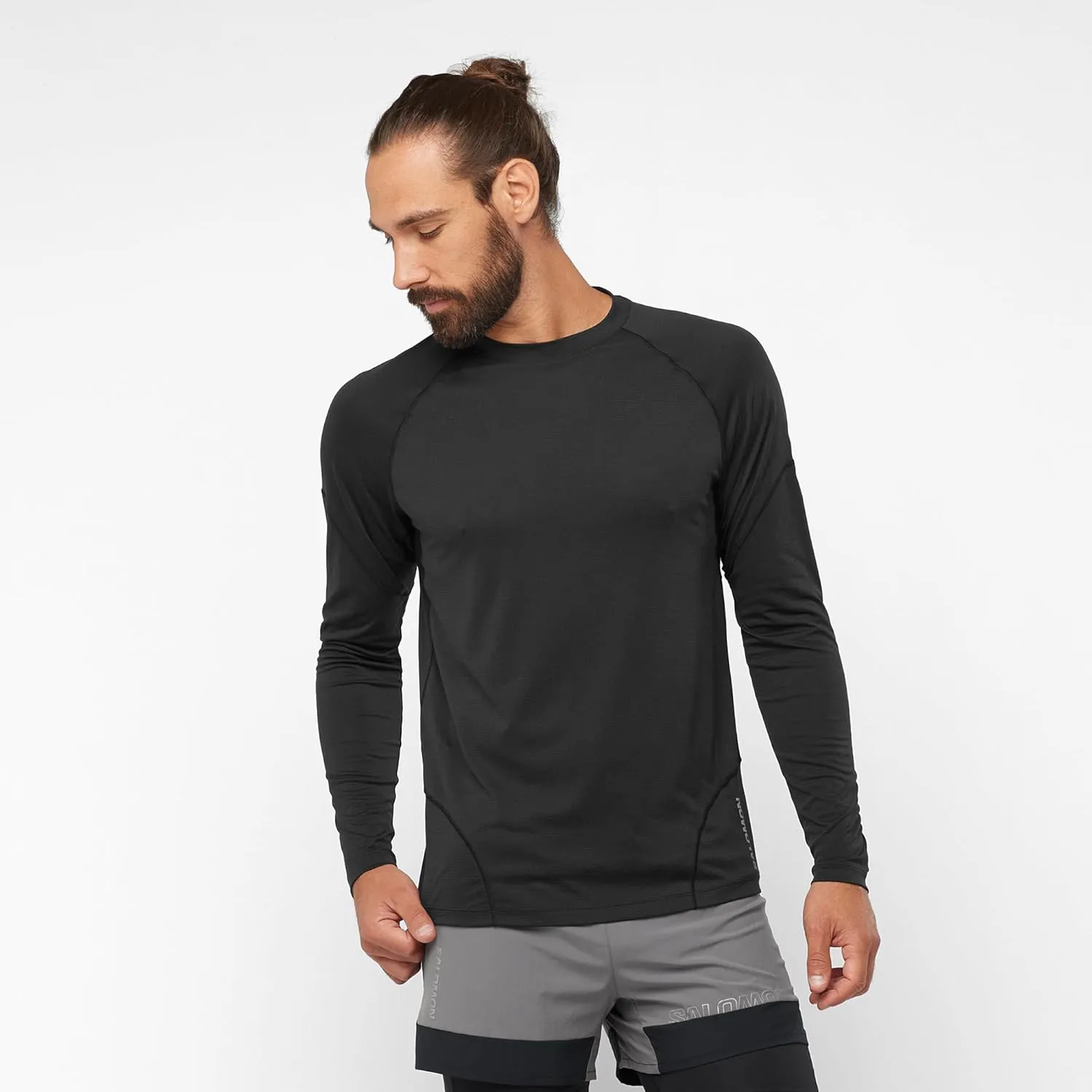 Salomon Men’s Cross Run T-Shirt, Quick-Drying Long Sleeve Workout Shirt for Road Running