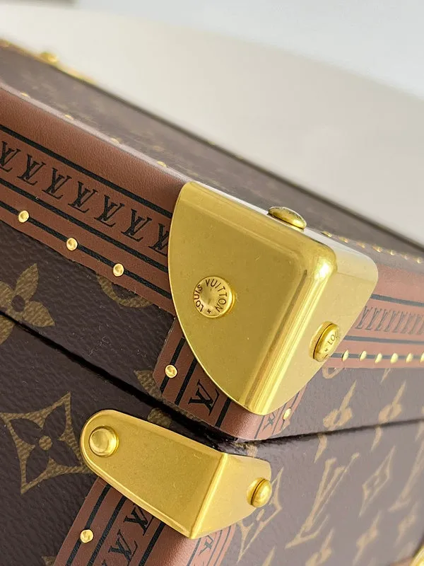 Sleek  Franco Shops- 16832 Vuittons Louis - Limited availability