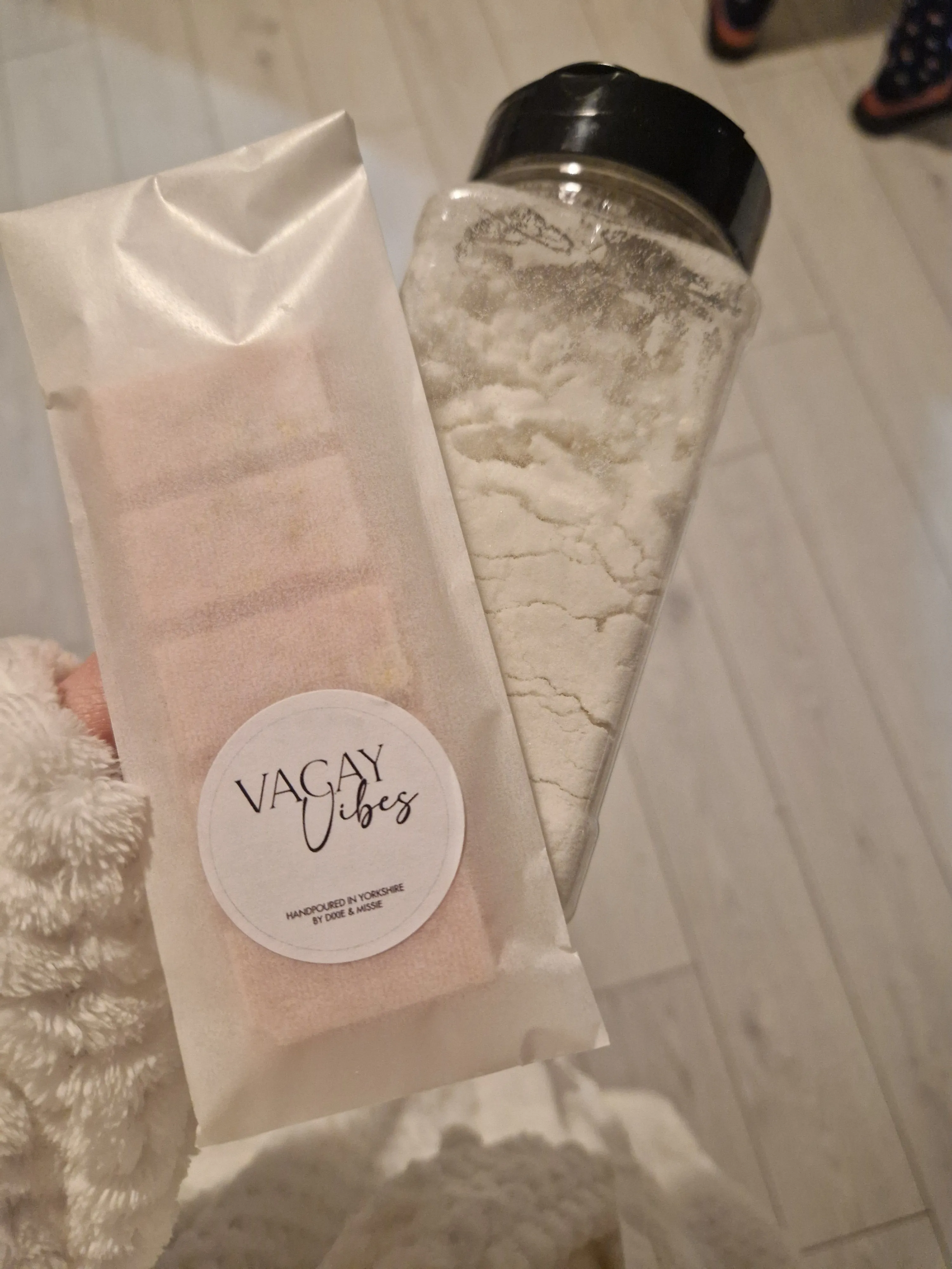 Strong Scented Spanish Cleaning CIAN Wax Melts Snap Bar, Simmering Granules and Carpet Freshener