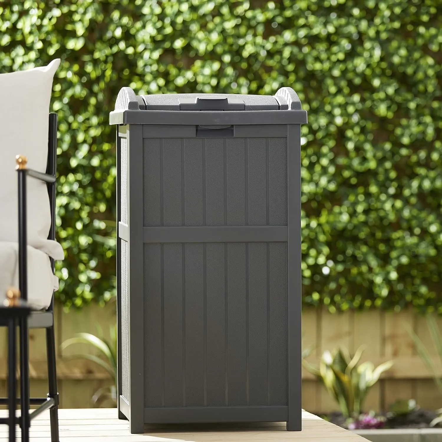 Suncast Outdoor Waste Bin Trash Hideaway Container with Latching Lid, 33 Gallon Capacity
