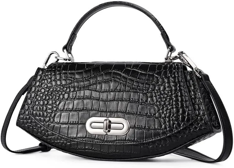 The new black crocodile pattern single shoulder crossbody women's bag has a unique appearance and is made of cowhide