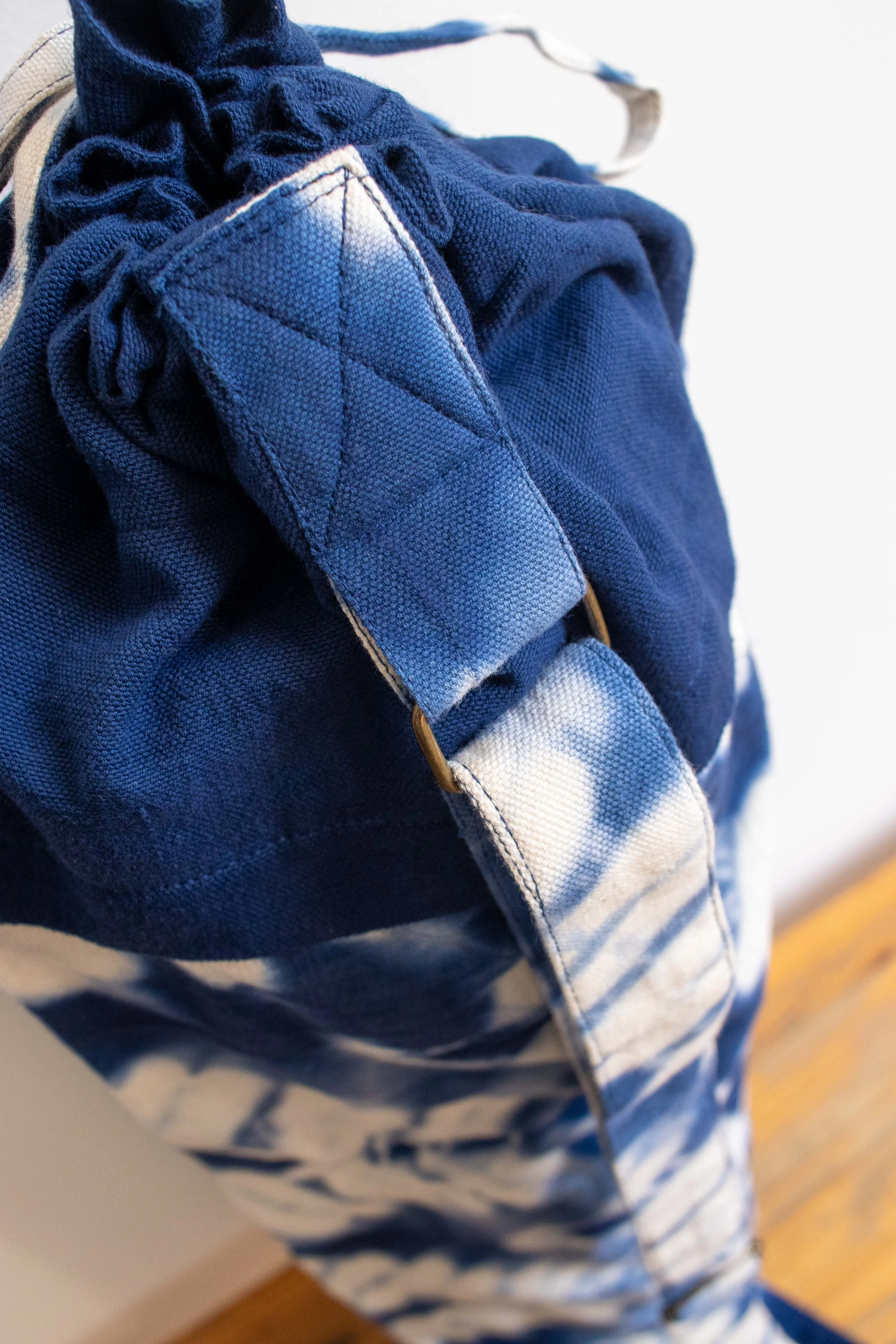 Tie Dye Yoga Mat Bag - ZigZag Indigo Blue