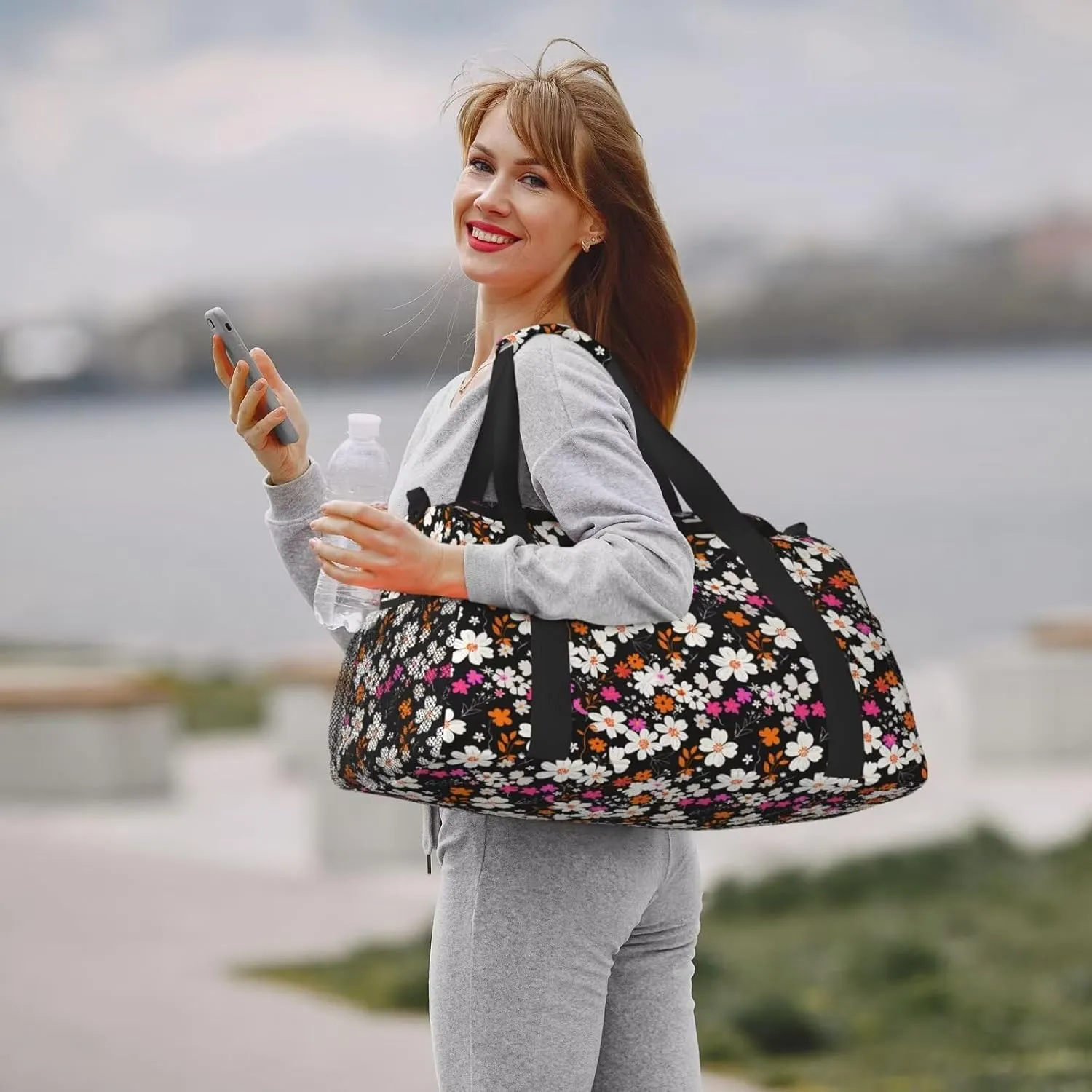 Travel Bag Daisy Floral Cute Weekender Bags for Women, Wildflower Personal Item Travel Bag with Wet Pocket, Duffel Bag for Travel Hospital Bag for Labor and Delivery Hippie Overnight Bags