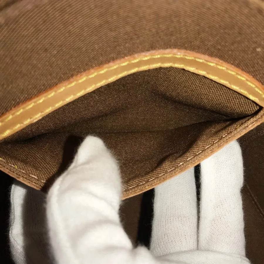 VUITTON Invitation-only deal Handbag Sleek LOUIS