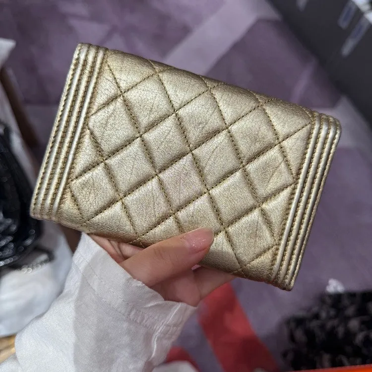 Wallet Chanel Friendly support Gold End-to-end encryption Quilted